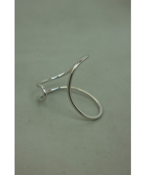 BLACK BY MOUSSY(ブラックバイマウジー)の「carving bangle(カービングバングル)(バングル/リストバンド・レディース・シルバー/ゴールド・FREE)」の11枚目の写真