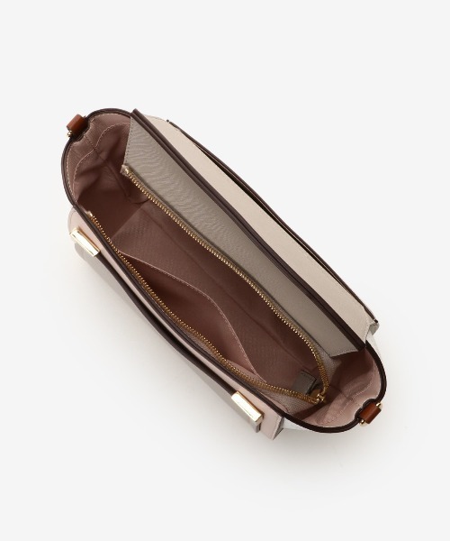 & chouette(アンドシュエット)の「オリジナルコーナー金具ショルダーバッグ(ショルダーバッグ・レディース・ミント/ホワイト/ピンク/ブラウン・FREE)」の22枚目の写真