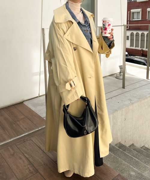 Lamoa(ラモア)の「Lamoa/オーバーサイズ トレンチコート(トレンチコート・レディース・クリーム/ベージュ系その他/ベージュ・MEDIUM)」の4枚目の写真