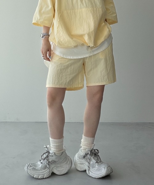 wee9s(ウィークス)の「【2点SET】half zip nylon set up / ハーフジップナイロンセットアップ(セットアップ・レディース・ピンク/ブラック/ネイビー/ライトイエロー・FREE)」の13枚目の写真