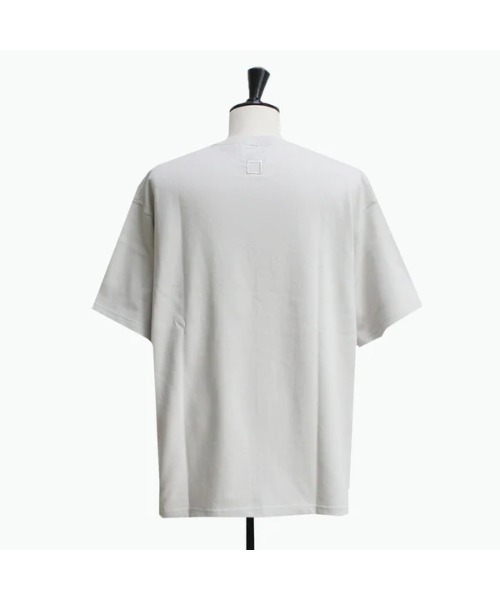 SISE(シセ)の「SISE BOX T-SHIRTS(Tシャツ/カットソー・メンズ・ブラック/ホワイト/カーキ/グレー/ダークブラック/ブルー/ネイビー/ブルー系その他・MEDIUM/SMALL)」の17枚目の写真