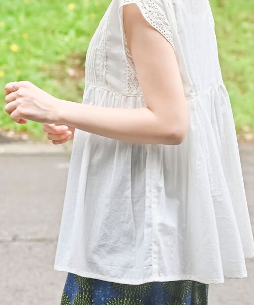 rps（アールピーエス）の「レースピンタックフレンチスリーブブラウス（シャツ/ブラウス・レディース・ブラック/オフホワイト/マスタード/ピンク・フリー）」の14枚目の写真