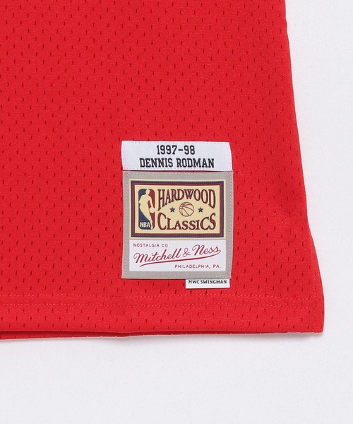 Mitchell&Ness（ミッチェル&ネス）の「Mitchell&Ness 　NBA SWINGMAN ROAD JERSEY BULLS 97 DENNIS RODMAN（タンクトップ・メンズ・レッド・XL/M/L）」の3枚目の写真