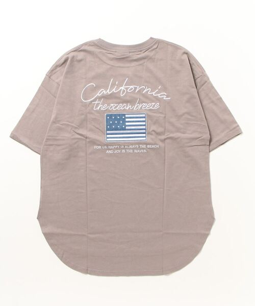 Mac-House(マックハウス)の「UNDERWRAPS アンダーラップス ラウンドヘムビッグシルエットTシャツ(Tシャツ/カットソー・レディース・ホワイト/グレイッシュベージュ/ブラック・フリー)」の5枚目の写真