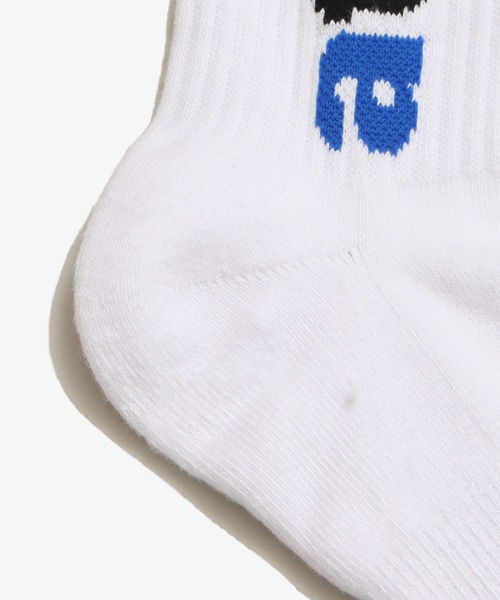 atmos（アトモス）の「atmos JACQUARD LOGO SOCKS 2（ソックス/靴下・メンズ・グレー/ブラック/ホワイト×ブルー・26-28cm）」の9枚目の写真
