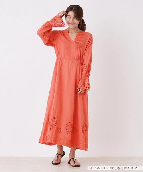 Brahmin（ブラーミン）の「【BRAHMIN】カットワーク刺繍ワンピース（ワンピース・レディース・オフホワイト/オレンジ系その他・2）」の20枚目の写真