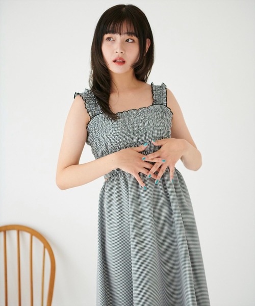 REDYAZEL（レディアゼル）の「サイドカットアウトサマーキャミドレス（ワンピース・レディース・ブラック/パープル/グリーン・SMALL/MEDIUM）」の22枚目の写真