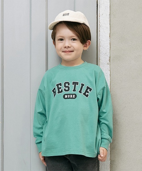 b・ROOM(ビールーム)の「【型崩れしないやわらかコットン】アソートロゴTシャツ(Tシャツ/カットソー・キッズ・アイボリー/グレイッシュベージュ/モスグリーン/ネイビー/マスタード/チャコール・100cm/110cm/120cm/130cm/140cm/150cm)」の4枚目の写真