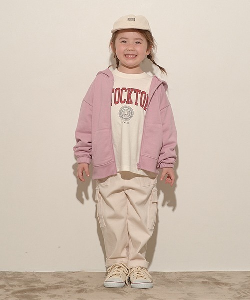 b・ROOM(ビールーム)の「【型崩れしないやわらかコットン】アソートロゴTシャツ(Tシャツ/カットソー・キッズ・アイボリー/グレイッシュベージュ/モスグリーン/ネイビー/マスタード/チャコール・100cm/110cm/120cm/130cm/140cm/150cm)」の16枚目の写真