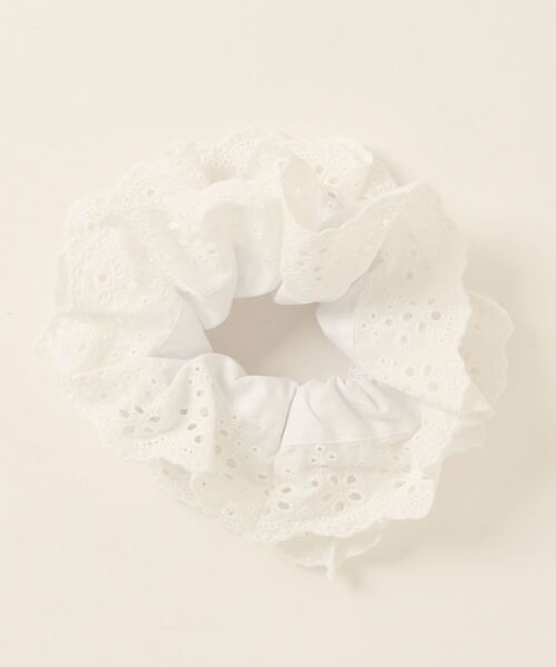 LOWRYS FARM（ローリーズファーム）の「コットンレースシュシュ　969826（シュシュ・レディース・アイボリー/ブラック/ブルー・FREE）」の2枚目の写真