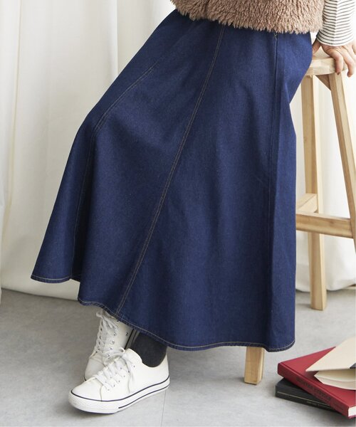 LBC（エルビーシー）の「デニムフレアロングスカート（スカート・レディース・ネイビー/ブルー・L/M）」の4枚目の写真