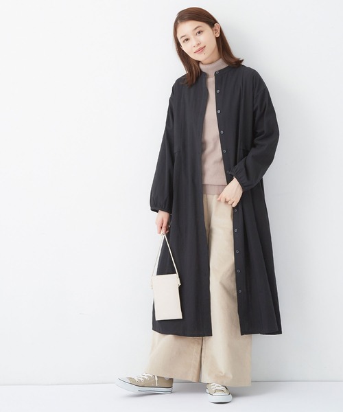 Viola e Viola(ヴィオラエヴィオラ)の「綿100%タック切替ワンピース(シャツワンピース・レディース・ブラウン/グリーン/ブラック・LL/L/3L/M)」の8枚目の写真