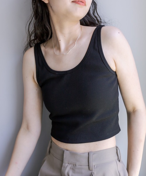 mystic（ミスティック）の「パット付リブタンクトップ（タンクトップ・レディース・ベージュ/チャコールグレー/ブラック・FREE）」の2枚目の写真