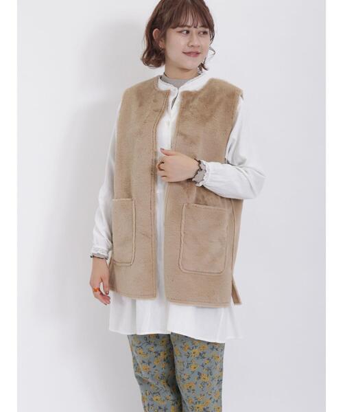 Samansa Mos2（サマンサ モスモス）の「フェイクムートンリバーシブル