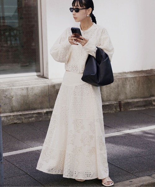 Ameri アメリ　2WAY PATCHWORK LACE ZIP TOP セール】2WAY PATCHWORK LACE ZIP TOP（その他トップス）｜Ameri