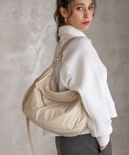 HEREIAM(ヘレイアム)の「【HEREIAM】パディングショルダーBAG(ショルダーバッグ・レディース・ブラック/ナチュラル/ベビーピンク・FREE)」の9枚目の写真