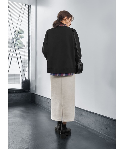 STYLE DELI(スタイルデリ)の「切替ライトスウェットトップス(スウェット・レディース・ネイビー/ベージュ系その他/ライトグレー/ブラック・FREE)」の12枚目の写真