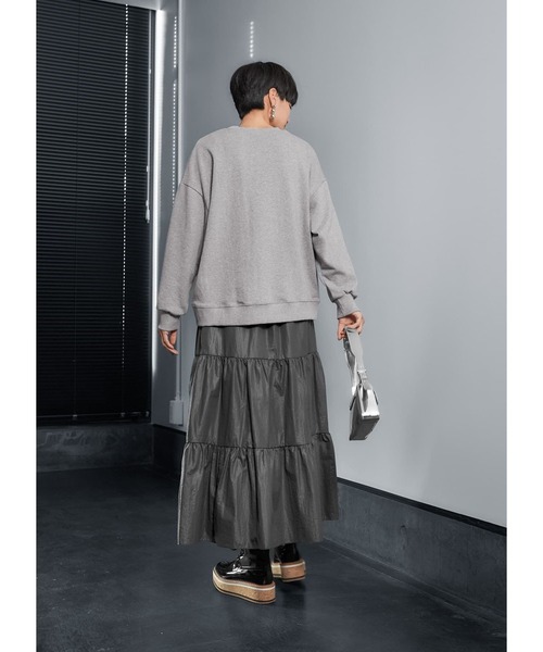 STYLE DELI(スタイルデリ)の「切替ライトスウェットトップス(スウェット・レディース・ネイビー/ベージュ系その他/ライトグレー/ブラック・FREE)」の7枚目の写真