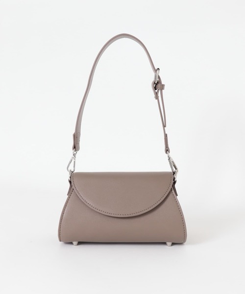 URBAN RESEARCH DOORS(アーバンリサーチドアーズ)の「2ストラップショルダーバッグ(ショルダーバッグ・レディース・ブラウン系その他/ブラック/アイボリー・-)」の13枚目の写真