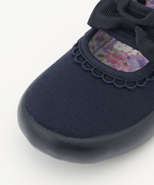 ANY（エニィ）の「ツイル リボン バレエ（その他シューズ・キッズ・ネイビー系/ブラック系・20/19/18/17/16/15 /21/22）」の7枚目の写真