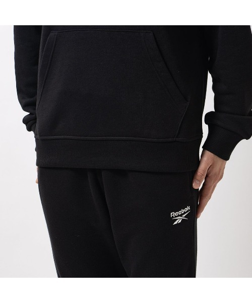 Reebok(リーボック)の「ビッグロゴフーディー / IDENTITY BIG LOGO FT HOODIE(パーカー・メンズ・グレー/ブラック・LARGE/MEDIUM/SMALL/XX-LARGE/X-LARGE)」の10枚目の写真