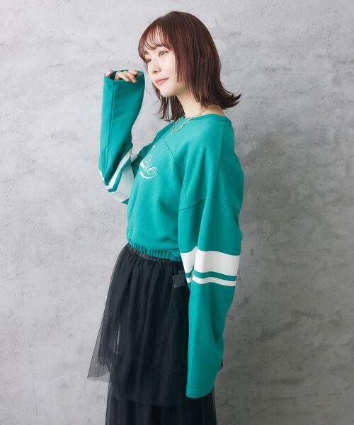 RETRO GIRL(レトロガール)の「スポーツカジュアルトレーナー(Tシャツ/カットソー・レディース・グリーン/ブラック/オフホワイト・FREE)」の20枚目の写真