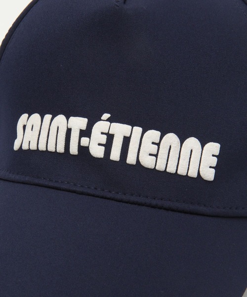 FOREVER 21（フォーエバー トゥエンティーワン）の「ロゴキャップ（キャップ・レディース・ネイビー・FREE）」の5枚目の写真