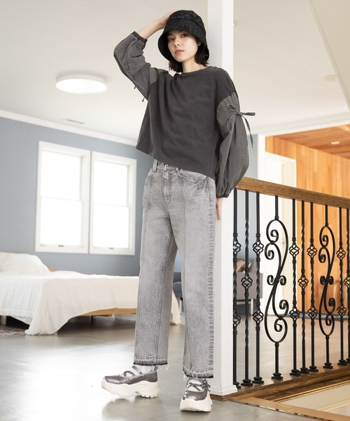 niko and...(ニコアンド)の「オリジナルメニーベルトスニーカー(スニーカー・レディース・シルバー/ブラック・MEDIUM/LARGE)」の20枚目の写真