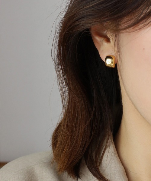 LA VORAGINE(ラ ヴォラジネ)の「アレルギー対応ミニドロップピアス(ピアス(両耳用)・レディース・ゴールド/シルバー・FREE)」の10枚目の写真