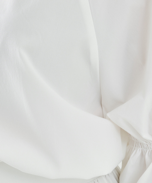 abahouse mavie（アバハウスマヴィ）の「ナイロンストレッチプルオーバー（シャツ/ブラウス・レディース・チャコールグレー/ホワイト/セージグリーン・フリー）」の7枚目の写真