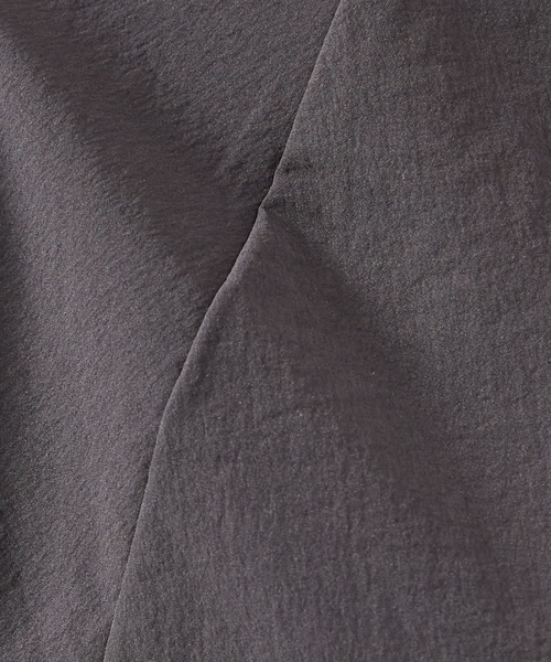 abahouse mavie（アバハウスマヴィ）の「ナイロンストレッチプルオーバー（シャツ/ブラウス・レディース・チャコールグレー/ホワイト/セージグリーン・フリー）」の17枚目の写真