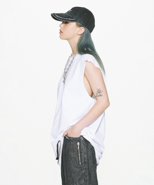 LIBERE(リベーレ)の「【LIBERE】ZIP SLEEVELESS TOP(タンクトップ・メンズ・グレー/ホワイト・L/M/S)」の12枚目の写真