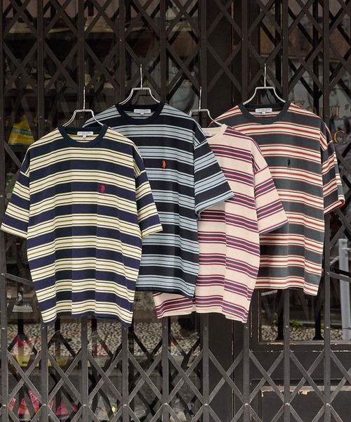 U.S. POLO ASSN.(ユーエスポロアッスン)の「U.S. POLO ASSN. /ユーエスポロアッスン 別注 ワンポイント刺繍 オーバーサイズマルチボーダーTシャツ(Tシャツ/カットソー・レディース・ネイビー/チャコールグレー/ブラック/アイボリー/ホワイト系/ブラック系・FREE)」の7枚目の写真