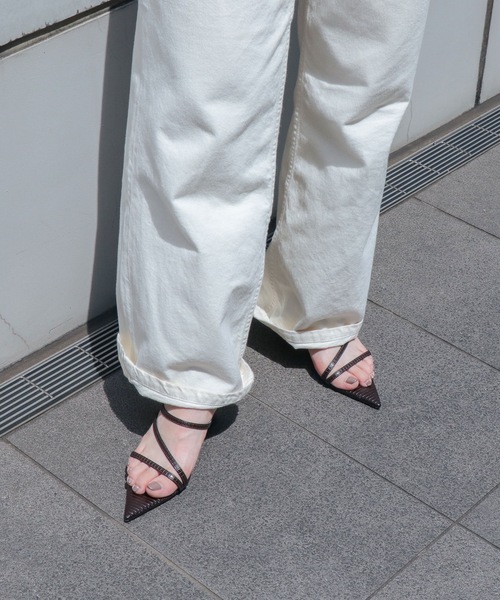 EVOL(イーボル)の「【EVOL】ポインテッドクロスベルトウエッジサンダル BW23810(サンダル・レディース・シルバー/ブラウン/アイボリー/ブラック・L/M/S)」の7枚目の写真