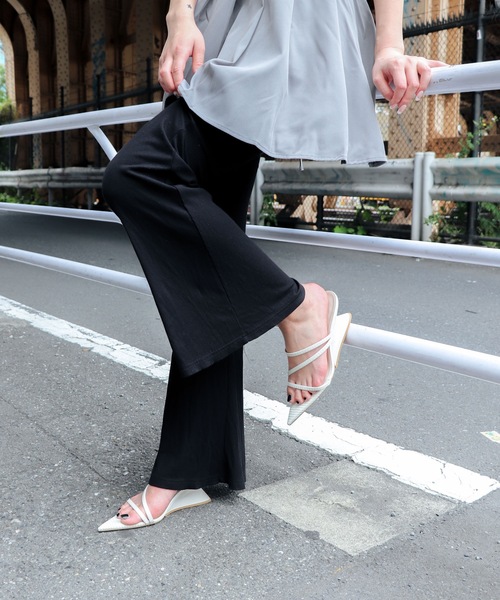 EVOL(イーボル)の「【EVOL】ポインテッドクロスベルトウエッジサンダル BW23810(サンダル・レディース・シルバー/ブラウン/アイボリー/ブラック・L/M/S)」の9枚目の写真