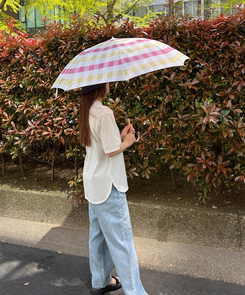 LBC（エルビーシー）の「カラフルギンガムチェック 長傘（長傘・レディース・ブルー/ピンク・FREE）」の2枚目の写真