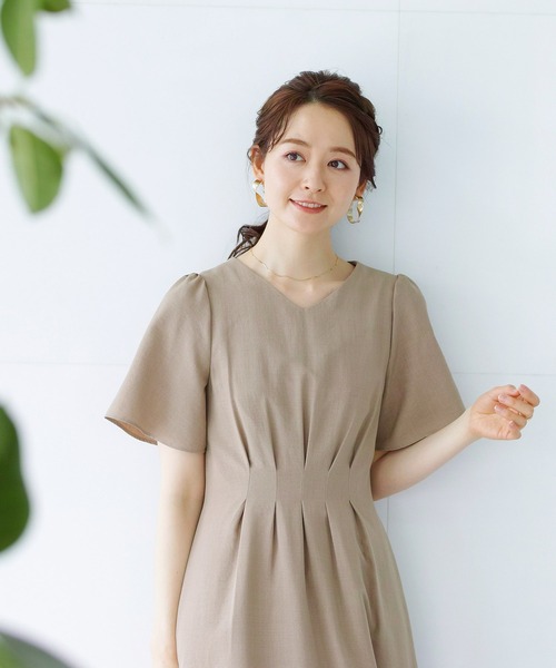 WHITE JOOLA（ホワイトジョーラ）の「再々入荷【暑い季節も快適リネン調シリーズ】洗濯機で洗える！麻調メランジ・タックフレアーワンピース（ワンピース・レディース・ネイビー/モカ・L/M/S）」の14枚目の写真
