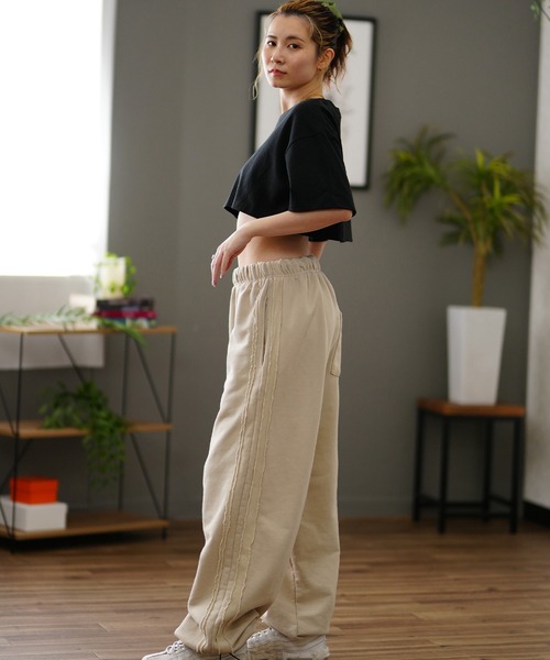RVCA(ルーカ)の「RVCA/ルーカ Tシャツ CROP LTD BE04C-P20(Tシャツ/カットソー・レディース・ホワイト/ブラック/グレー・M/S)」の18枚目の写真
