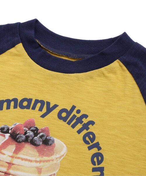 BREEZE（ブリーズ）の「フードフォトTシャツ（Tシャツ/カットソー・キッズ・ブラック/オレンジ/イエロー・80/90/100/110/120/130/140）」の7枚目の写真