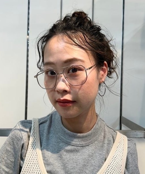 BEAMS BOY（ビームスボーイ）の「BEAMS BOY / ティアドロップ 眼鏡（メガネ・レディース・ゴールド/シルバー・ONE SIZE）」の4枚目の写真