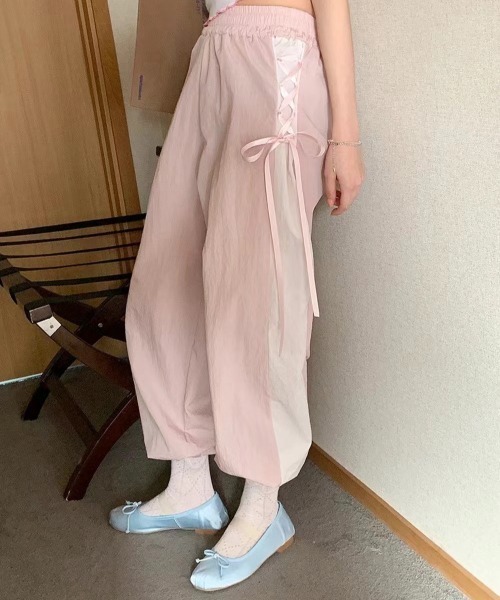almo(アルモ)の「【LAMPOON】レースアップシャカシャカパンツ(その他パンツ・レディース・ピンク/グレー/ブラック・FREE)」の5枚目の写真