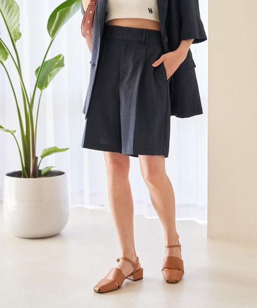 VIS(ビス)の「【接触冷感・洗える】美easyリネンライクショートパンツ(その他パンツ・レディース・ブラウン系その他2/ネイビー/キナリ・FREE)」の17枚目の写真