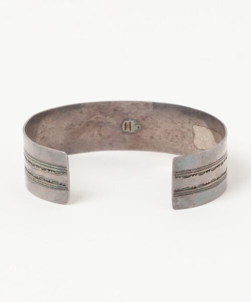 fridge(フリッジ)の「【TOUAREG SILVER BANGLE】トゥアレグ WIDE PLATE(バングル/リストバンド・メンズ・シルバー・SMALL/MEDIUM)」の2枚目の写真