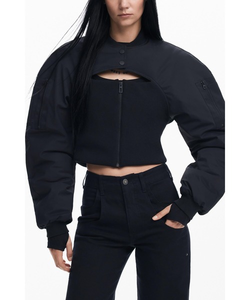 Desigual(デシグアル)の「【Desigual×Maitrepierre】MA-1型ショート丈ボンバージャケット(ブルゾン・レディース・ブラック・M/S/L)」の1枚目の写真