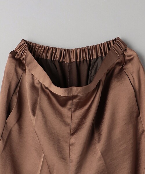 BEAUTY&YOUTH UNITED ARROWS（ビューティーアンドユースユナイテッドアローズ）の「サテン タック パンツ（その他パンツ・レディース・ブラウン/ブラック/ナチュラル・S/M）」の16枚目の写真