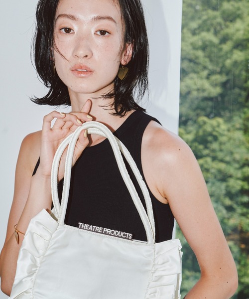 THEATRE PRODUCTS（シアタープロダクツ）の「サテンフリルバッグ（ハンドバッグ・レディース・アイボリー/ブラック・FREE）」の21枚目の写真