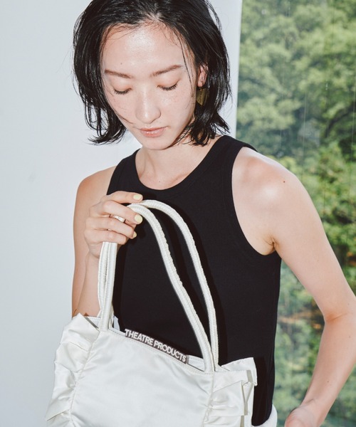 THEATRE PRODUCTS（シアタープロダクツ）の「サテンフリルバッグ（ハンドバッグ・レディース・アイボリー/ブラック・FREE）」の22枚目の写真