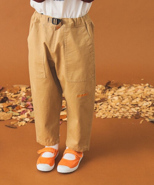 Gramicci（グラミチ）の「Gramicci / 別注 ツイル バルーン パンツ (100～140cm）（その他パンツ・キッズ・ベージュ/ブラック/レッド系その他7・100/110/120/130/140）」の4枚目の写真