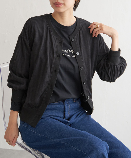 ikka（イッカ）の「シャドーボーダーカーディガン（カーディガン/ボレロ・レディース・ブラック/オフホワイト/マスタード・L/M/S）」の3枚目の写真