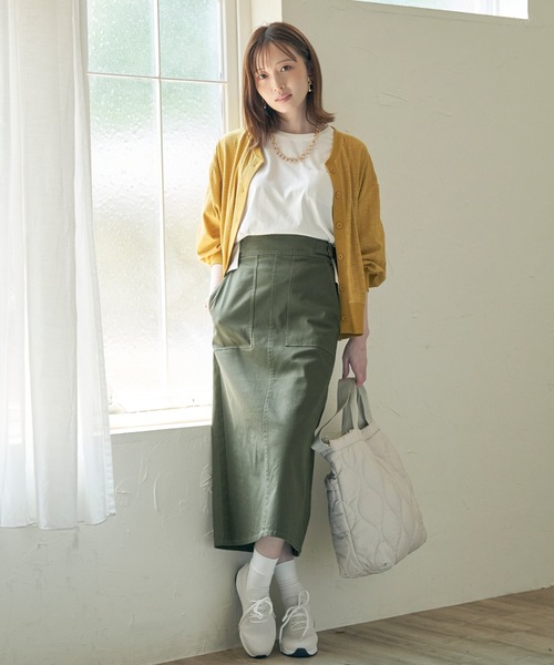 ikka（イッカ）の「シャドーボーダーカーディガン（カーディガン/ボレロ・レディース・ブラック/オフホワイト/マスタード・L/M/S）」の16枚目の写真